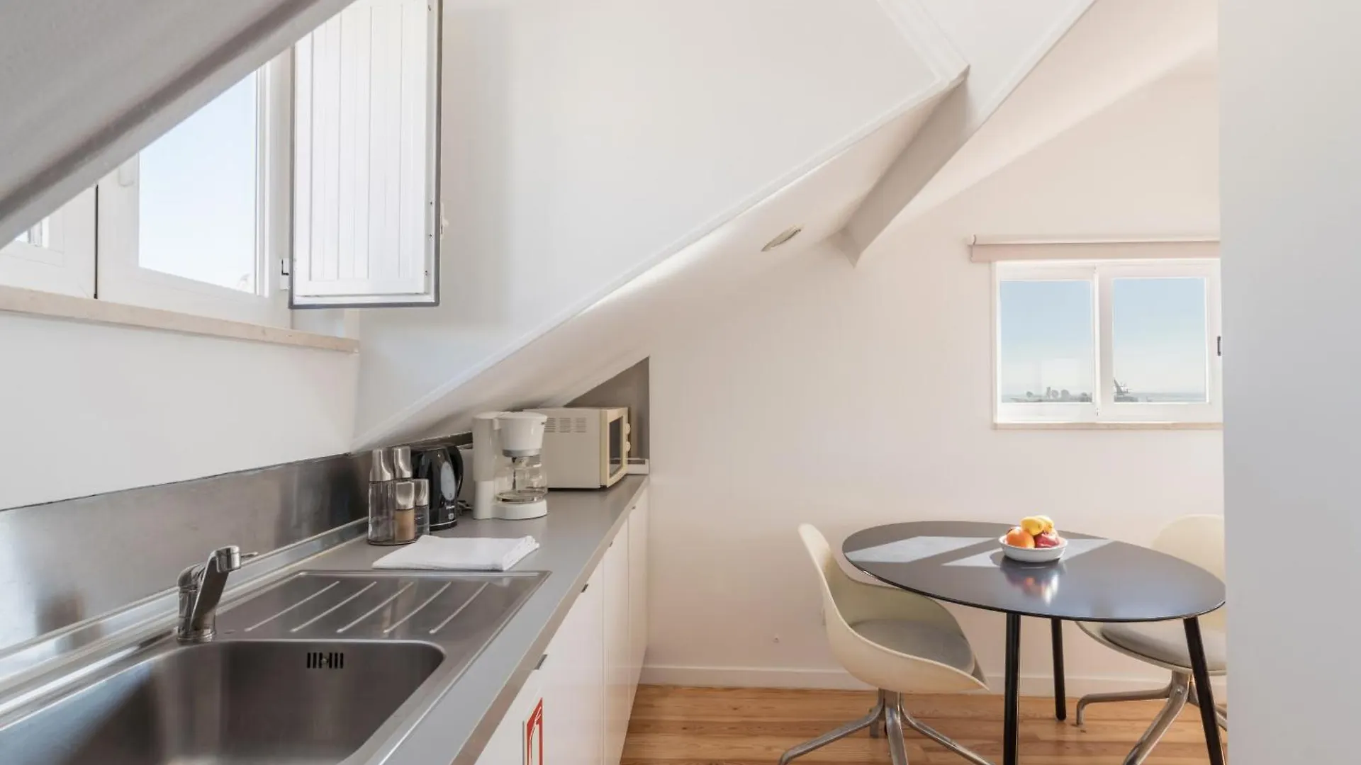 Apartamento Vista Rio Tejo Em Alfama, Ttl99 Lisboa شقة